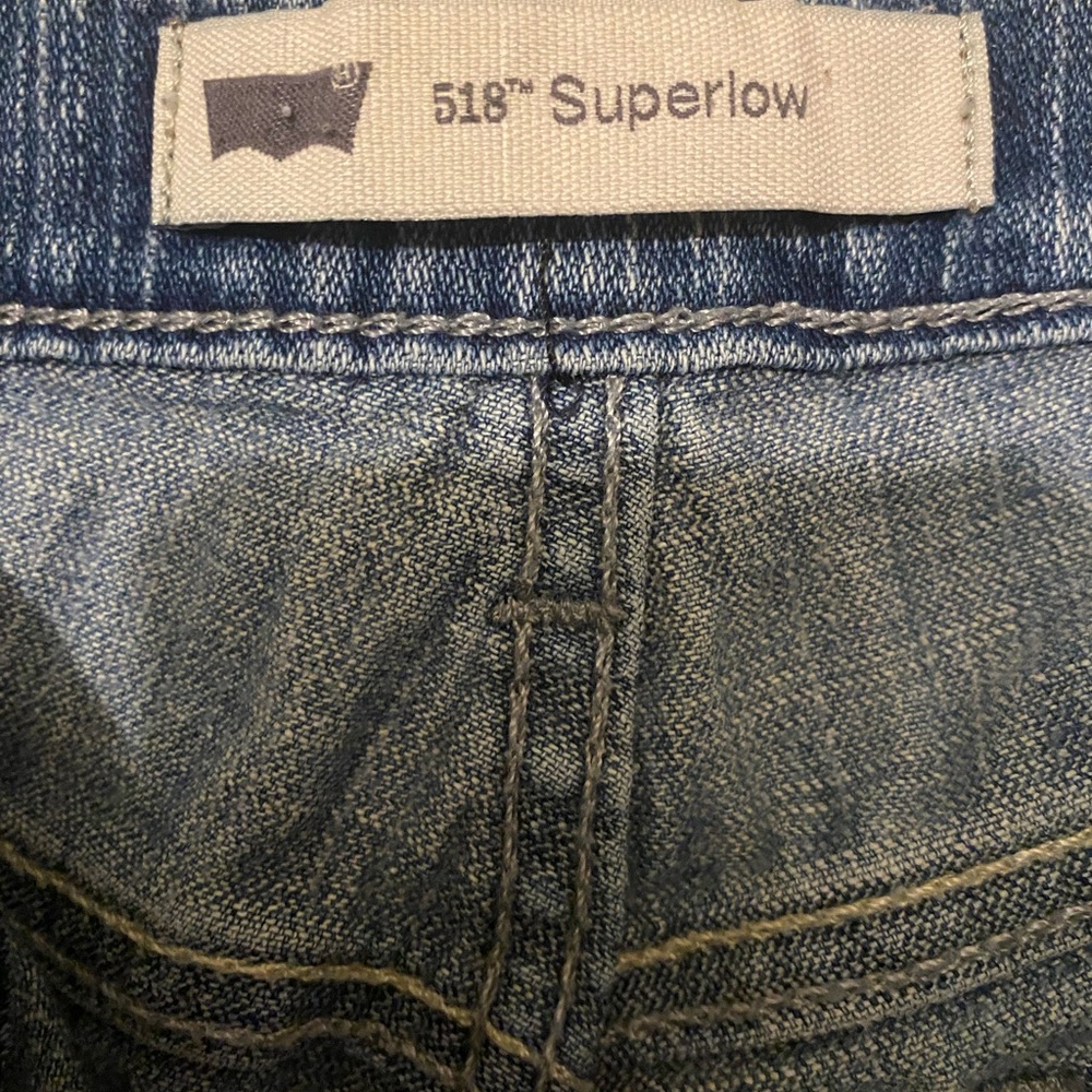 Levi’s Jeans